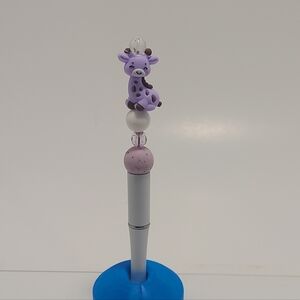 Cute Purple Giraffe Pen